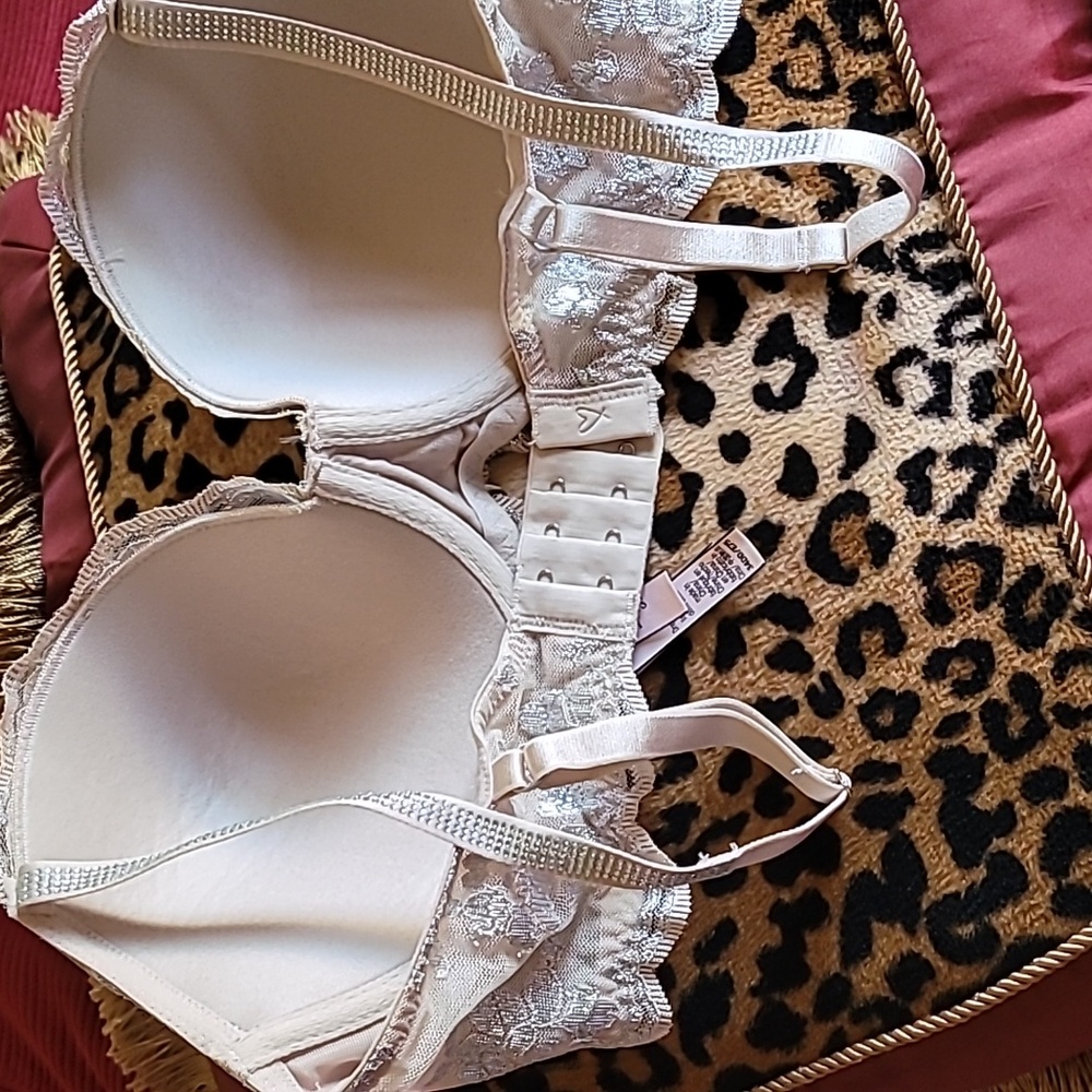 Bra - Picture 5 of 7